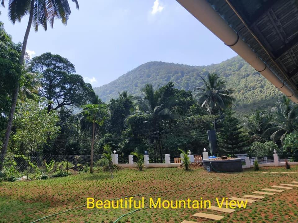 Thenmala Heritage Kollam Buitenkant foto